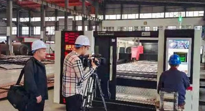 海倫市融媒體中心關(guān)注利民萬佳鍋爐，助力企業(yè)快速發(fā)展